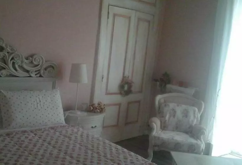 Bed and Breakfast Villa Di Miscio