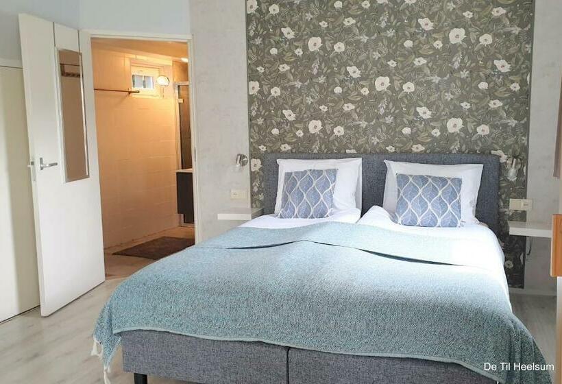 펜션 De Til Heelsum