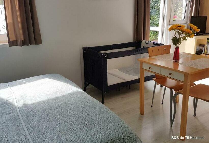 펜션 De Til Heelsum