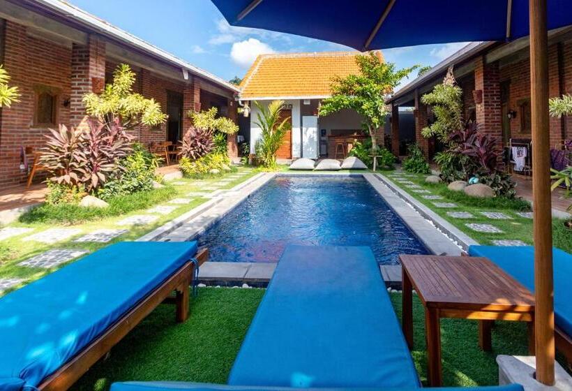 פנסיון Pondok Juli Canggu