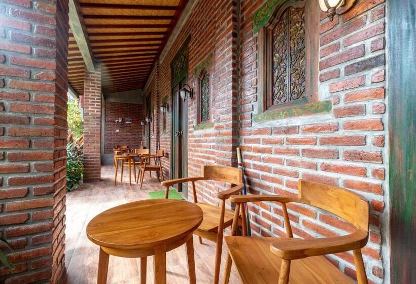 פנסיון Pondok Juli Canggu