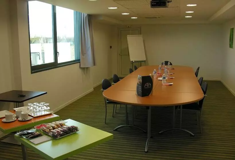 All Suites Bordeaux Lac Parc Des Expositions