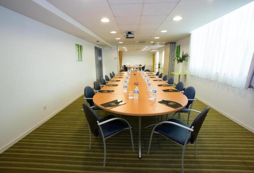 All Suites Bordeaux Lac Parc Des Expositions