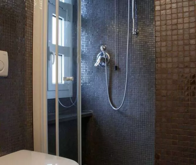 Brera Apartments In San Fermo