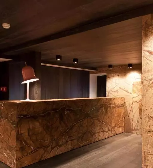 Отель Alexander Charme