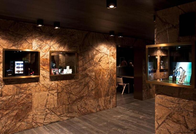 בית מלון כפרי Alexander Charme