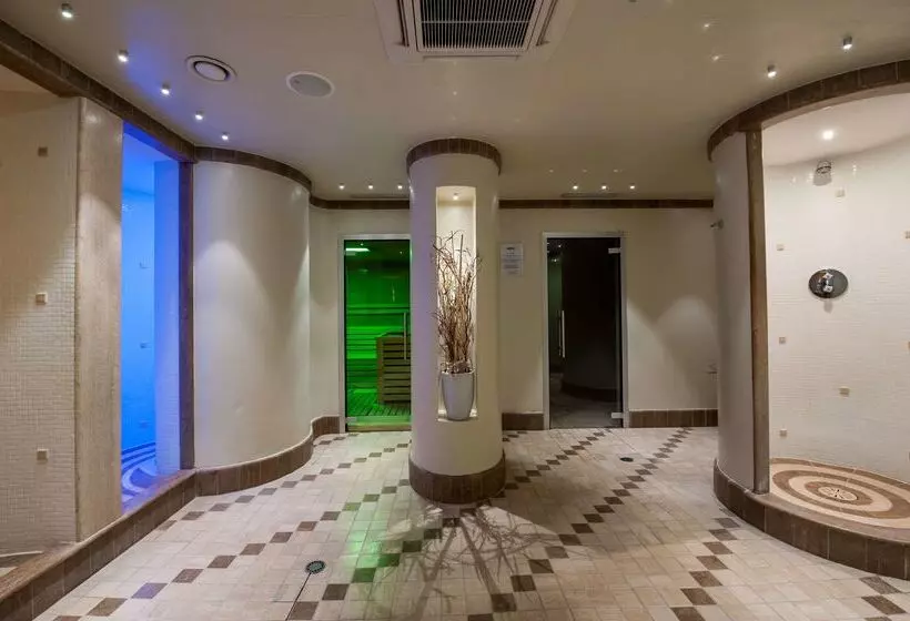 Hotelli Best Western Premier Villa Fabiano Palace