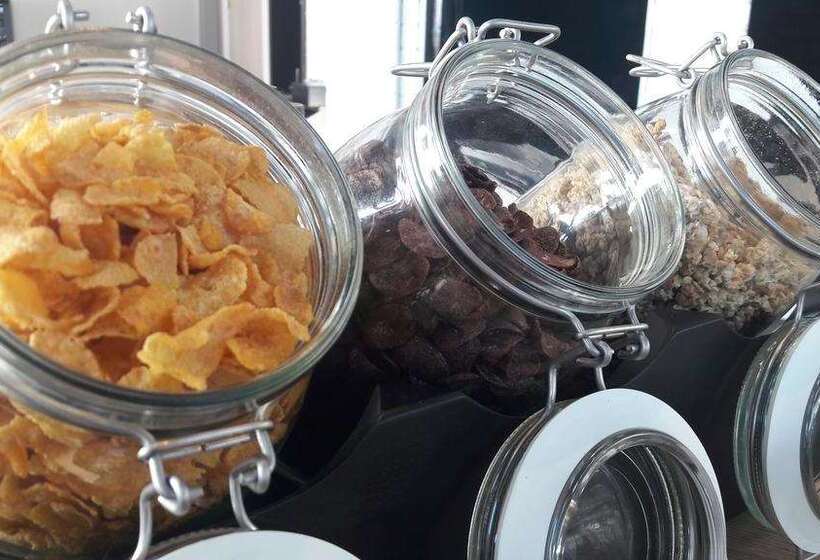 Brit Hotel Au Pays De Vitré