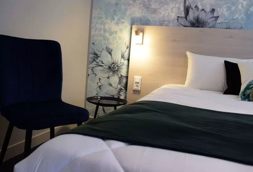 Brit Hotel Au Pays De Vitré