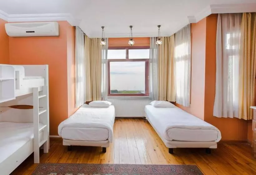 Otel Bucoleon By Cheers