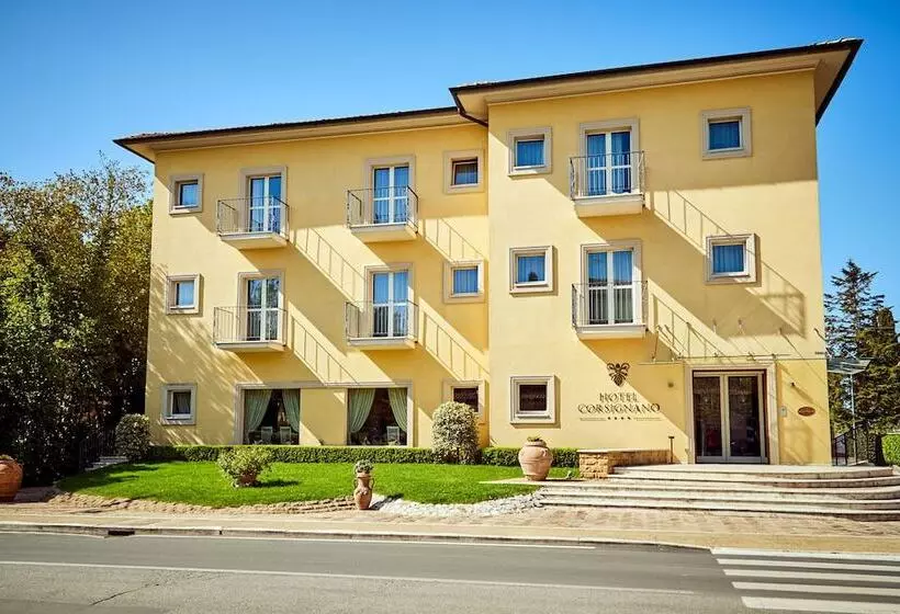 ホテル Corsignano