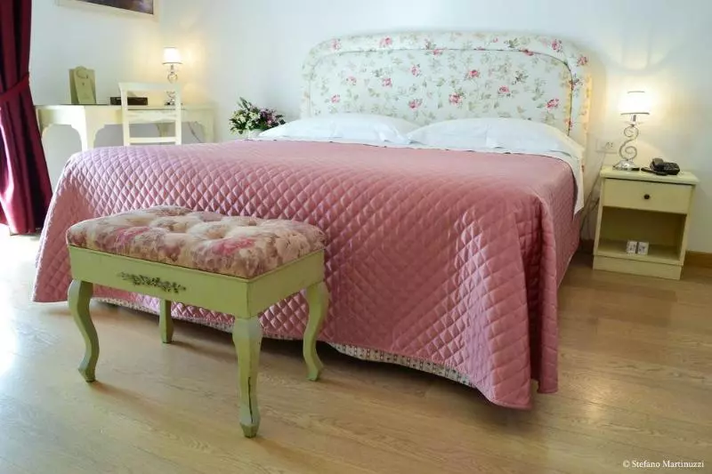 ホテル Corsignano