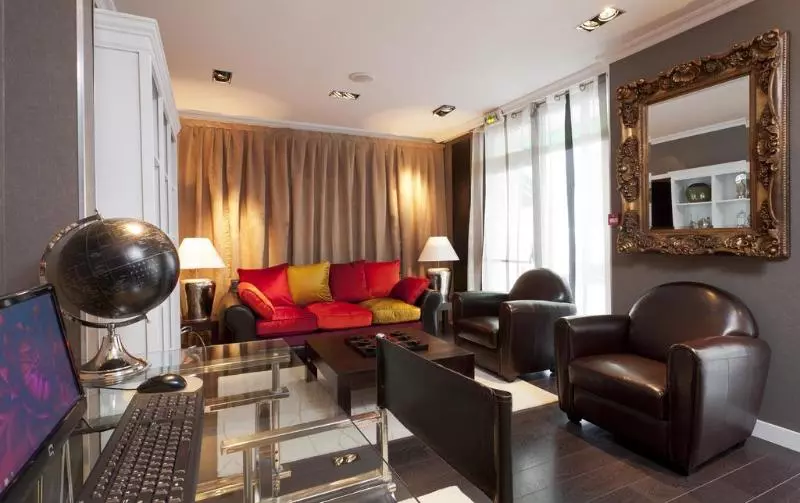 ホテル Enjoy Hostel