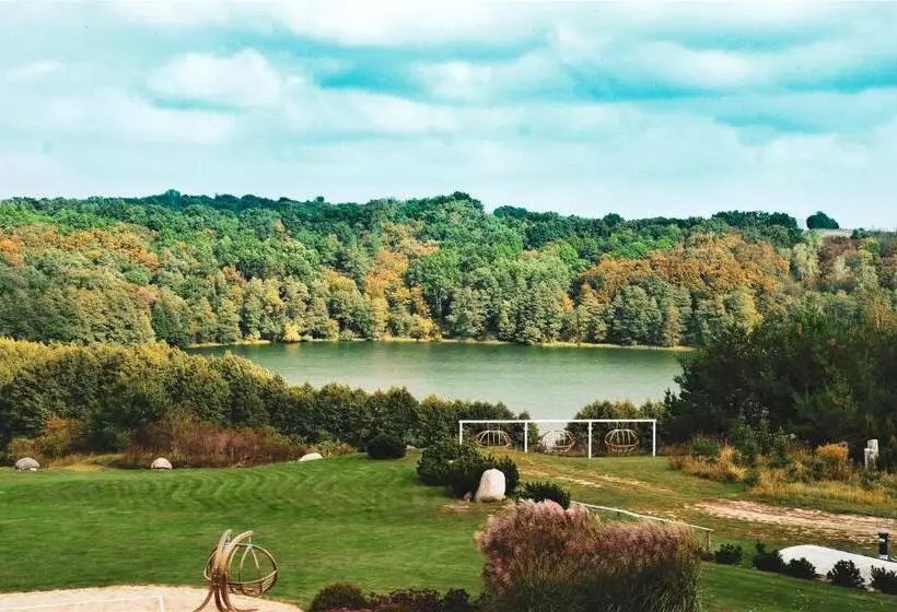 Отель Gleboczek Vine Resort& Spa