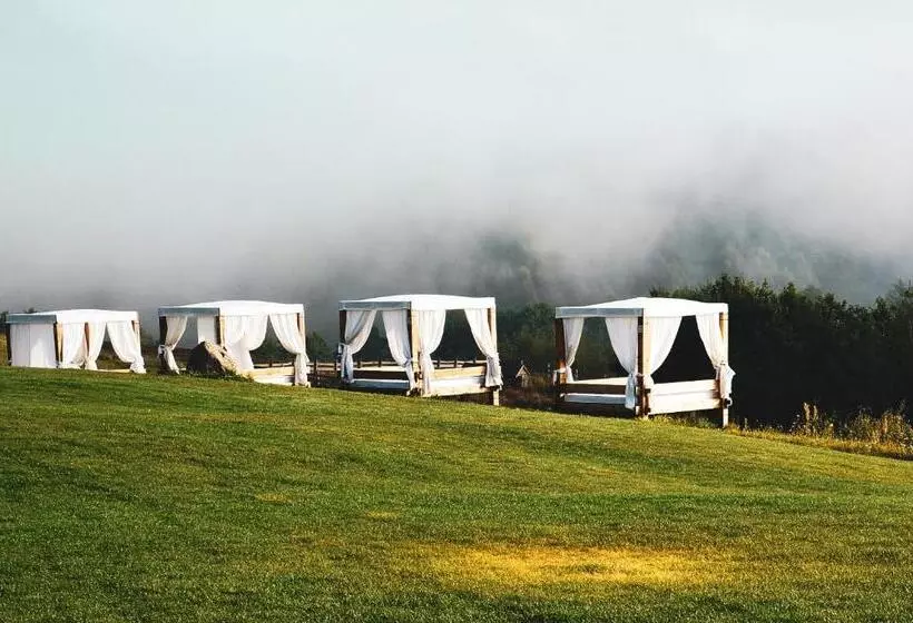 Отель Gleboczek Vine Resort& Spa