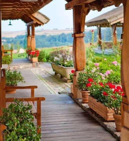 Отель Gleboczek Vine Resort& Spa