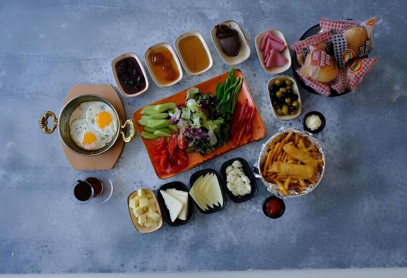 בית מלון כפרי Vernazza Suites