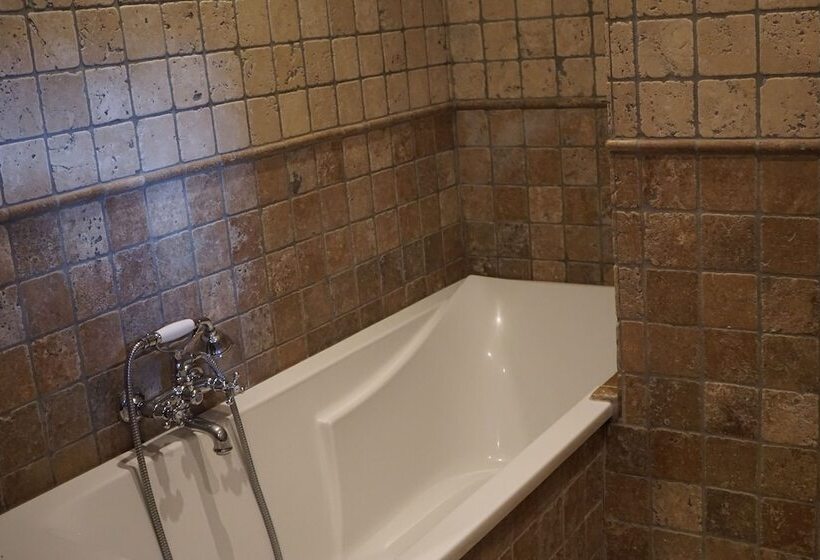 فندق Manoir Des Douets Fleuris