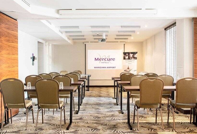 فندق Mercure Warszawa Airport