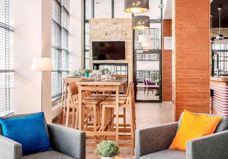 فندق Mercure Warszawa Airport