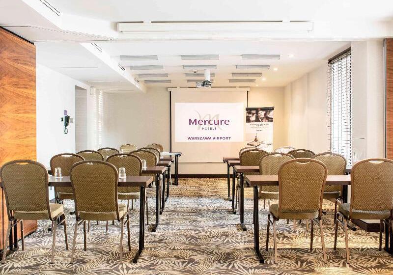 فندق Mercure Warszawa Airport