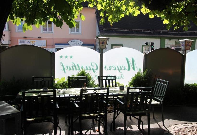 בית מלון כפרי Frühstückspension Meyer, Familie Orthacker