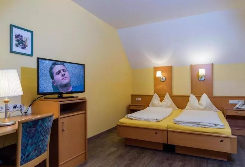 فندق Frühstückspension Meyer, Familie Orthacker