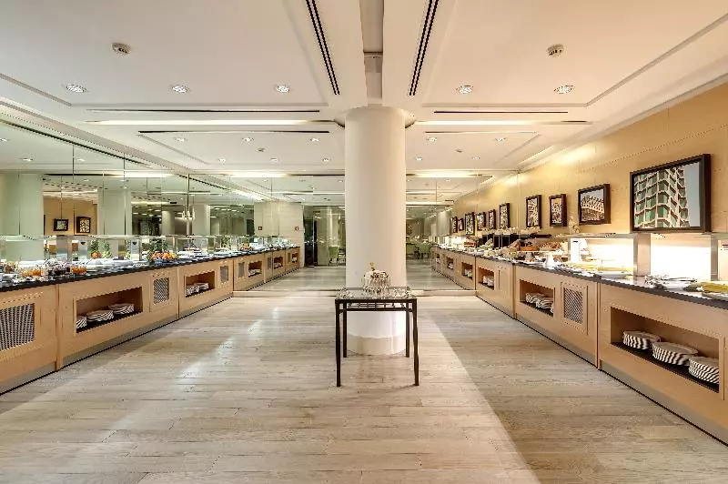 هتل Precise House Mantegna Roma