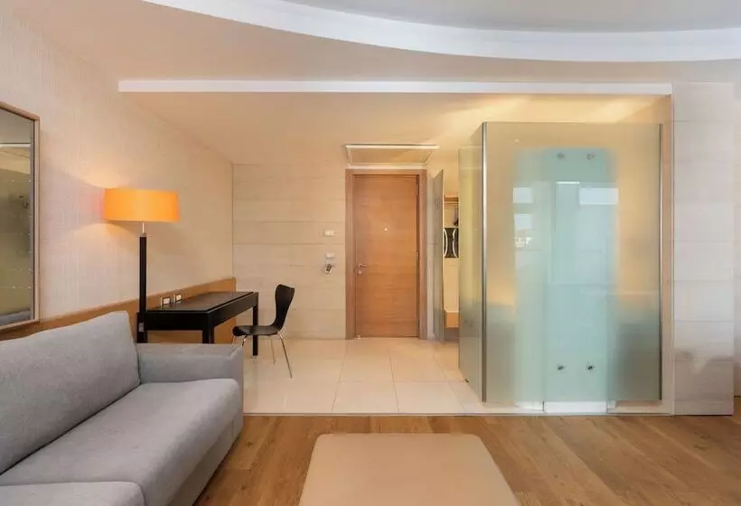 هتل Precise House Mantegna Roma