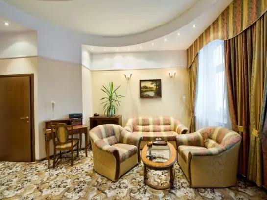 בית מלון כפרי Savoy