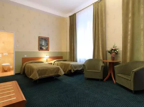 בית מלון כפרי Savoy