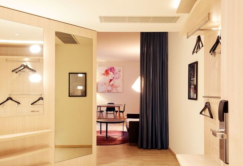 酒店 Scandic Hamburg Emporio