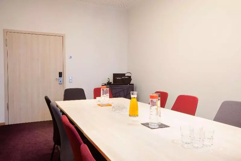 酒店 Scandic Hamburg Emporio