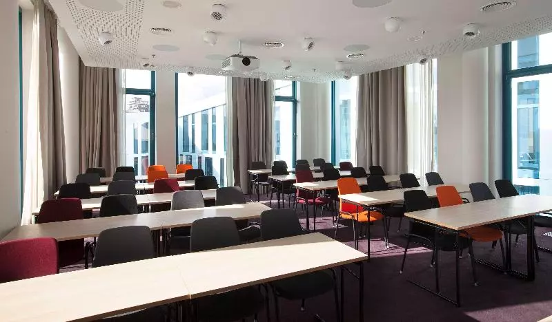 酒店 Scandic Hamburg Emporio