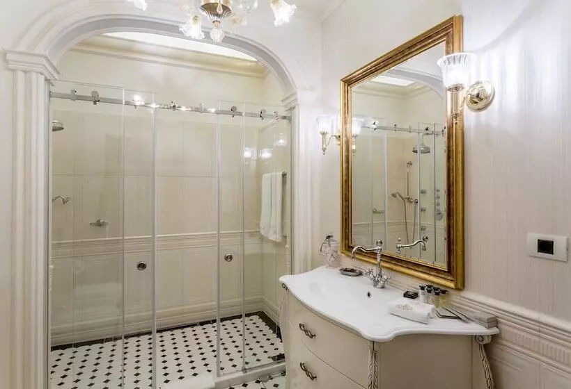 هتل Suter Palace Heritage Boutique