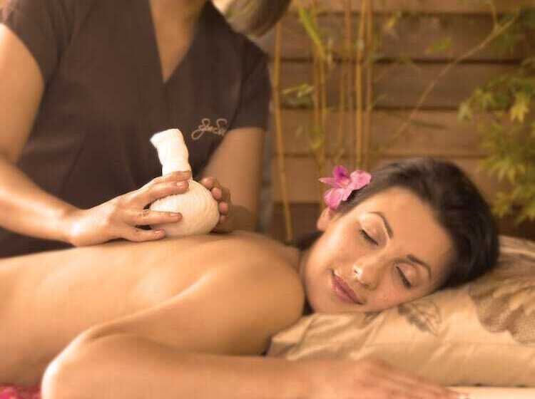 Westport Plaza Hotel, Spa & Leisure