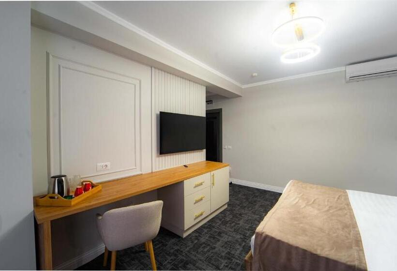 هتل Zamca Suceava