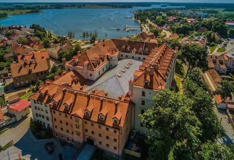 בית מלון כפרי Zamek Ryn