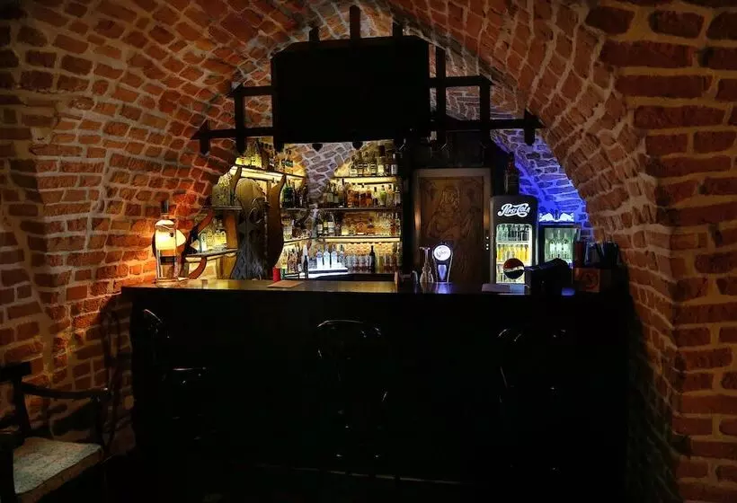 בית מלון כפרי Zamek Ryn