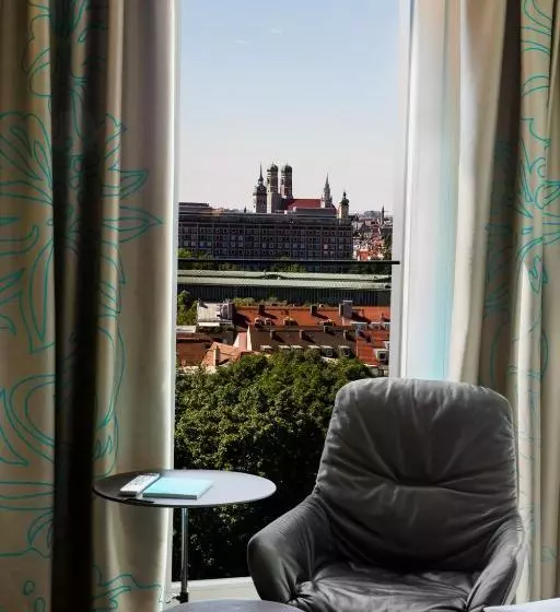 Motel One Munich Deutsches Museum