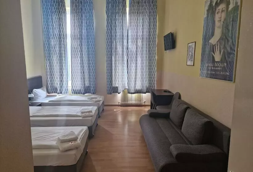 پانسیون Am Stuttgarter Eck