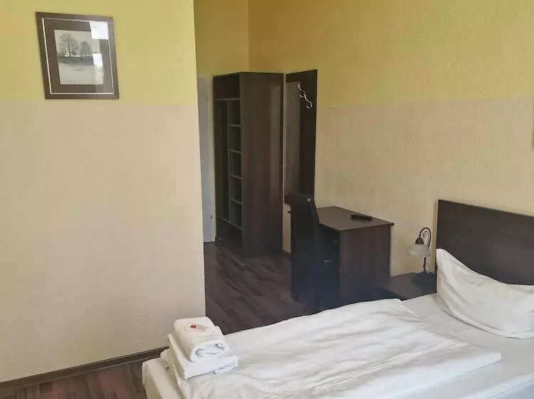 پانسیون Am Stuttgarter Eck