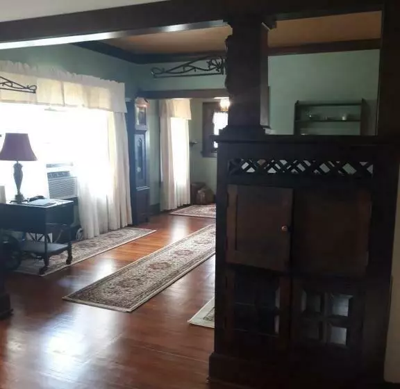 تختخواب و صبحانه Harriott House: The Winter Room
