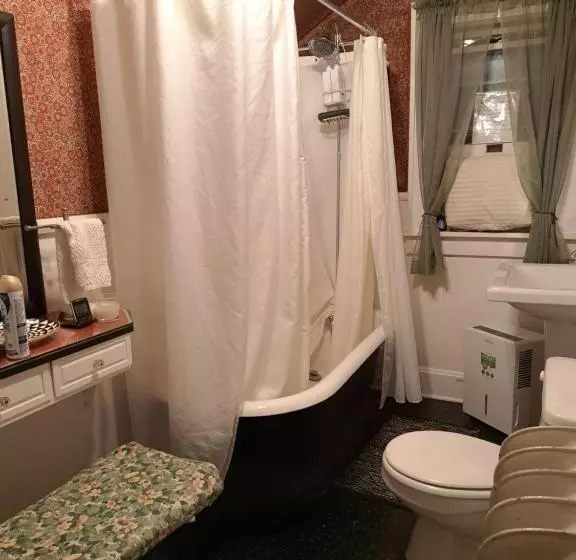 تختخواب و صبحانه Harriott House: The Winter Room