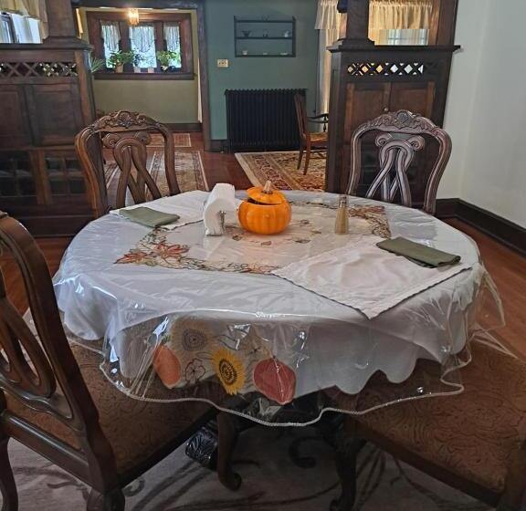 مبيت وإفطار Harriott House: The Winter Room