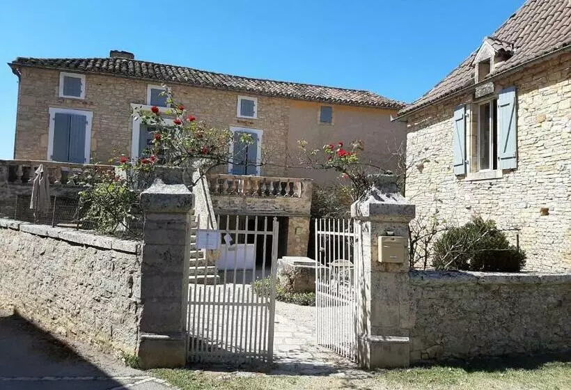 Aamiaismajoitus (B&B) La P Tite Place