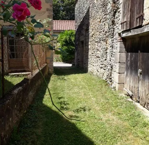 Aamiaismajoitus (B&B) La P Tite Place