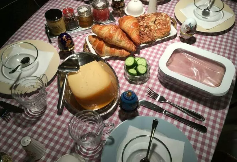 Aamiaismajoitus (B&B) Studioplus