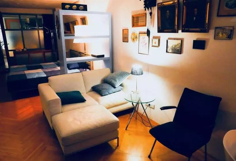 Aamiaismajoitus (B&B) Studioplus