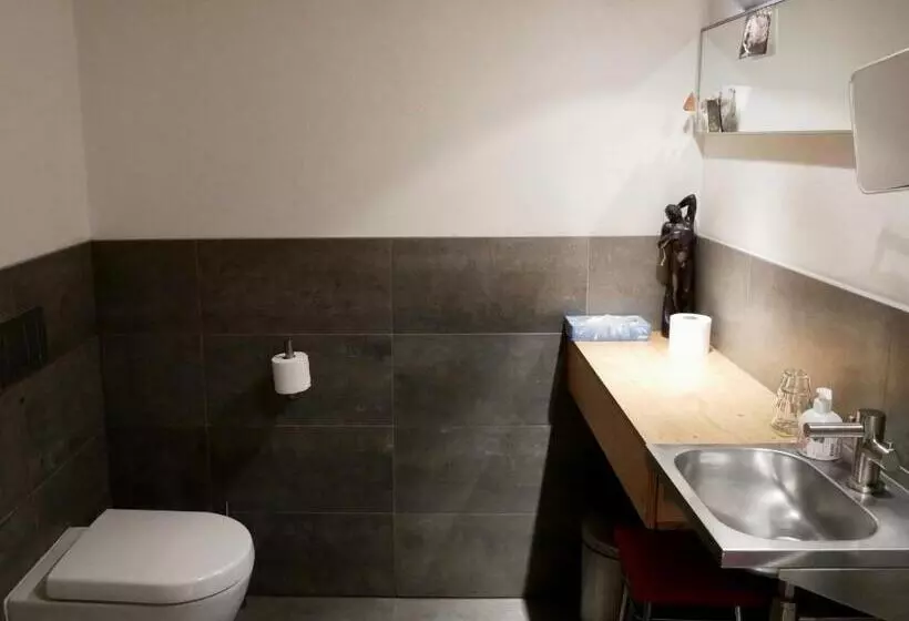 Aamiaismajoitus (B&B) Studioplus